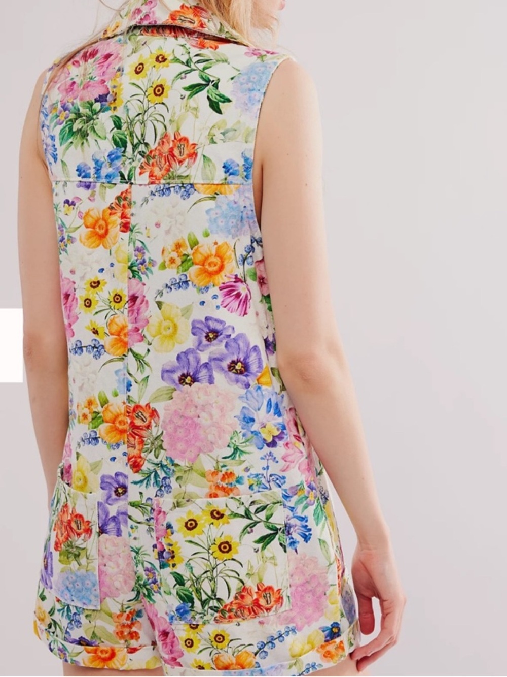 ⭐️SHOW ME YOUR MUMU Reno Romper Ivory Botanical Floral Size LG boho festival⭐️ - Picture 2 of 7